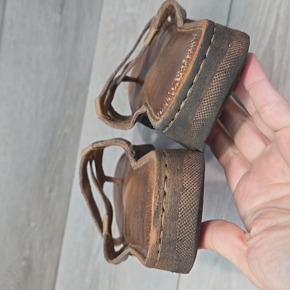 Born Women's Strappy Thong Sandals in Brown and Metallic Shoes Sz 10 - Picture 6 of 11